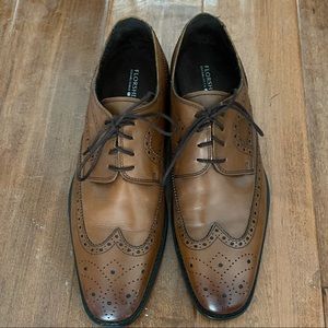 Florsheim Men’s Wingtip Oxford